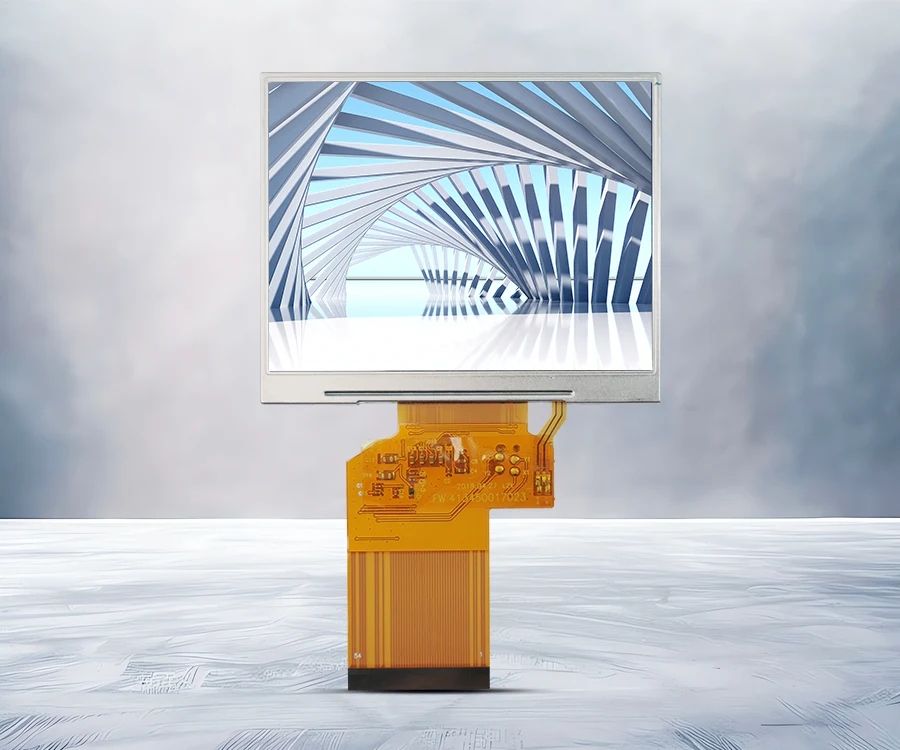 Екранот за LCD во боја TFT